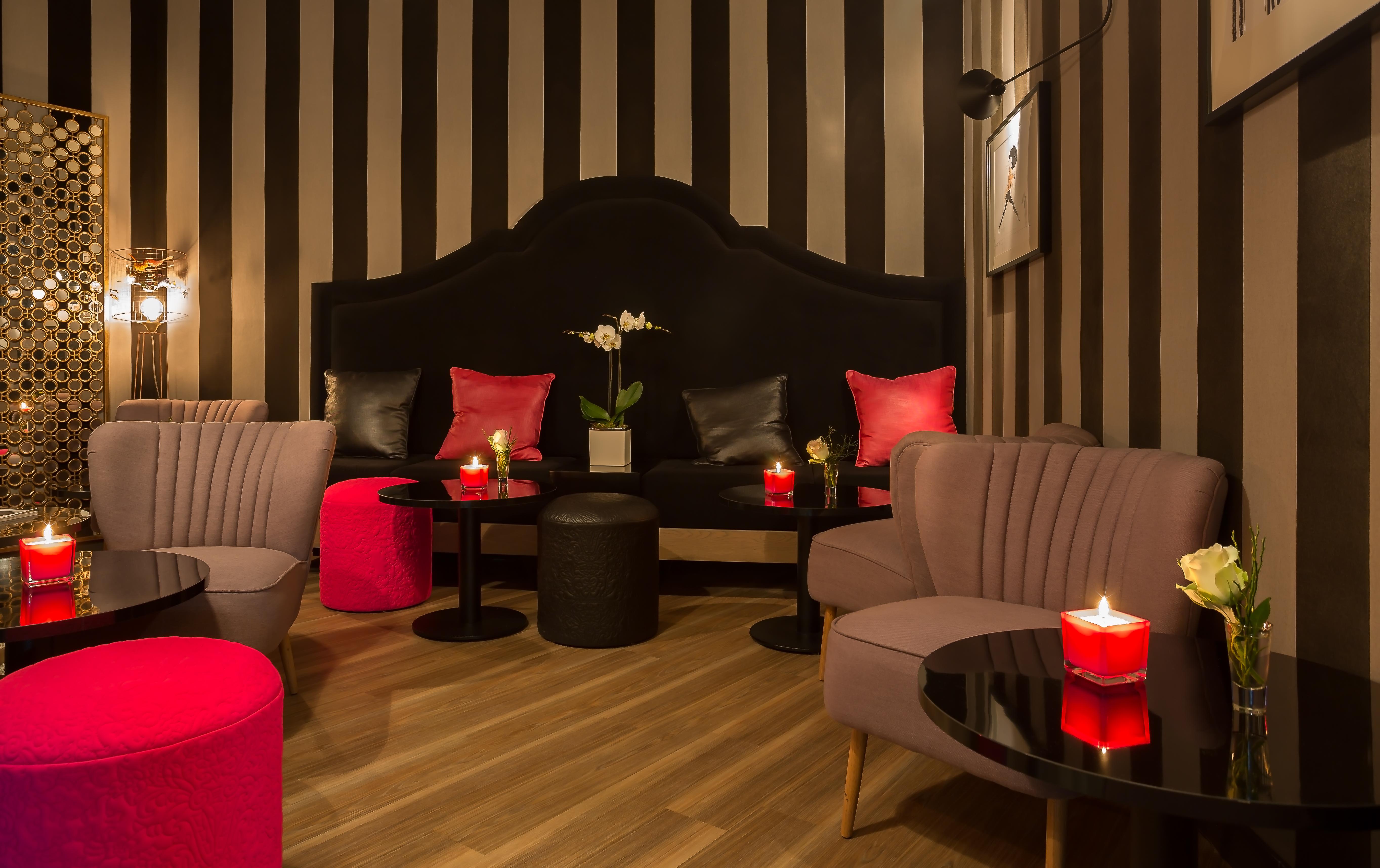 Hotel La Parizienne Kültér fotó